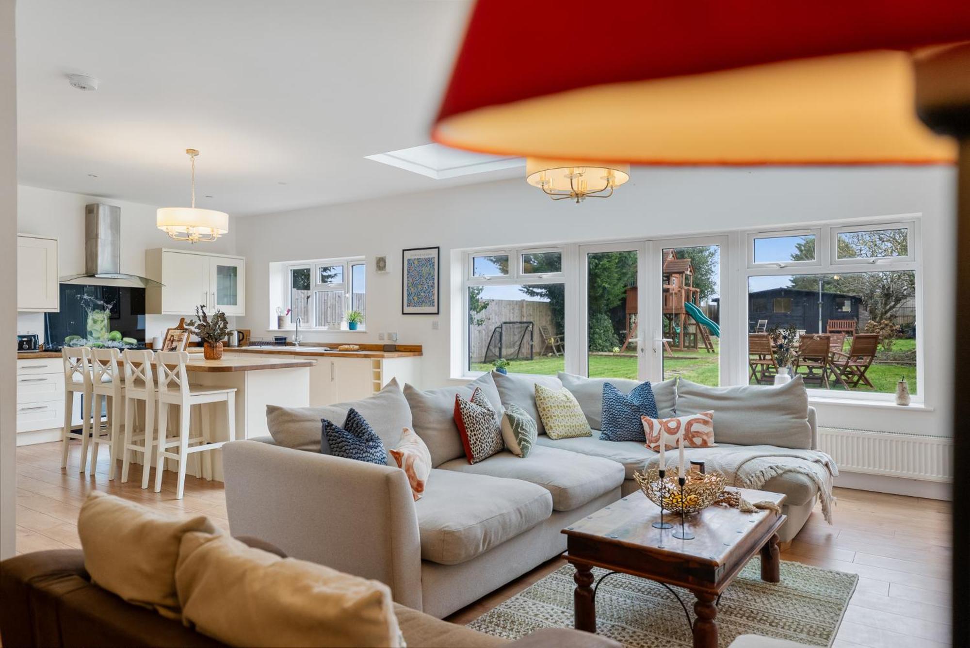 Long Term And Summer Special Offer! 5-Bedroom Spacious, Stunning Design, Sociable Areas & Cosy House Near South Downs Park, Sleeps 11 With Games Room, Private Parking And Garden- By Blue Puffin Stays Waterlooville Ngoại thất bức ảnh
